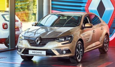 Renault Megane 2025’te Fiyat Bombası, 1.9 Milyon TL’lik Sedan Artık 1.6 Milyon TL!