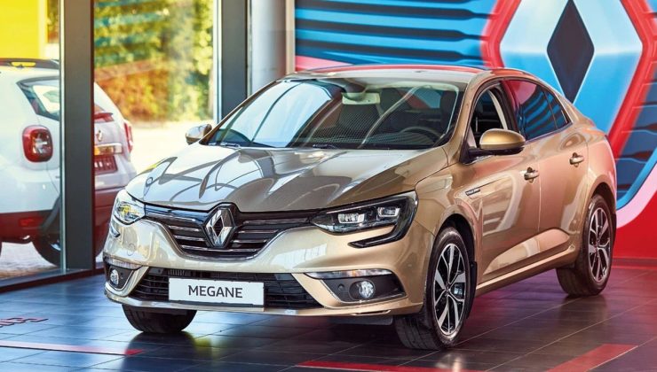 Renault Megane 2025’te Fiyat Bombası, 1.9 Milyon TL’lik Sedan Artık 1.6 Milyon TL!