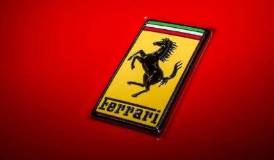 Siyah Atın Sırrı! Ferrari Logosunun Cesaret ve Onurla Dolu Gizemli Hikayesi