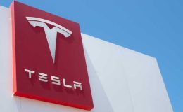Tesla MultiPass ile Avrupa’da Şarj Devrimi Başlıyor, Artık Tek Uygulama Yeterli