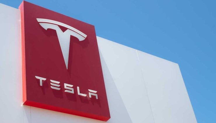 Tesla MultiPass ile Avrupa’da Şarj Devrimi Başlıyor, Artık Tek Uygulama Yeterli