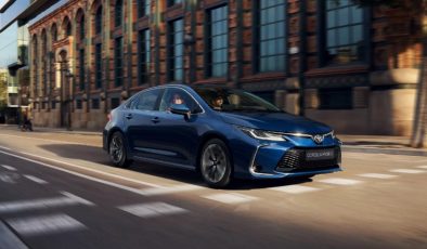 Toyota Fiyatlarında Ters Akım! Küçükler Ucuzladı, Büyükler Uçtu