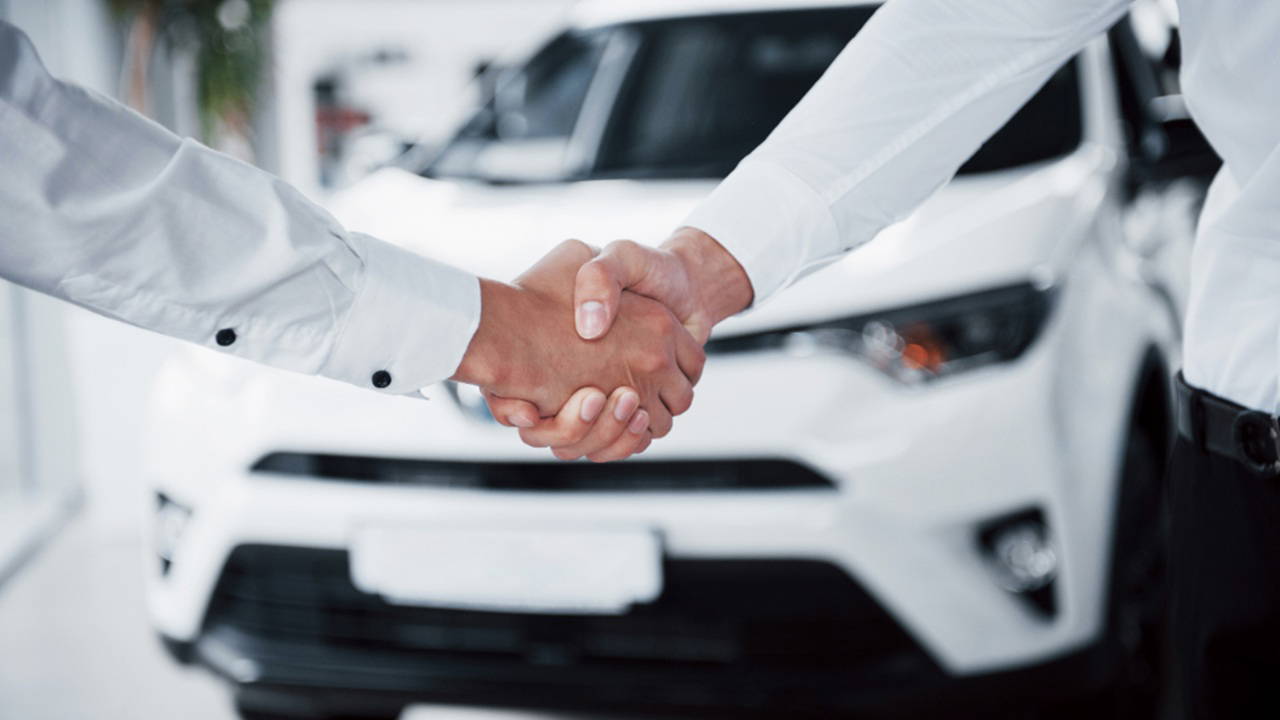 Türkiye Otomotiv Pazarı Tarihi Rekor Peşinde! Sıfır ve İkinci El Satışlarda Şok Rakamlar Açıklandı