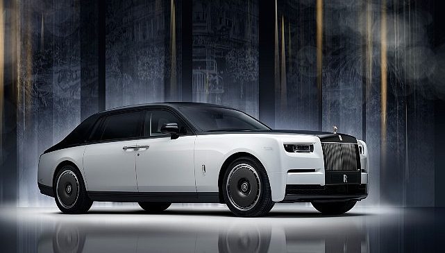 100 Yıllık Efsane Rolls-Royce Phantom’un Gizli Dünyası, Sadece 25 Kişiye Açılan Private Collection