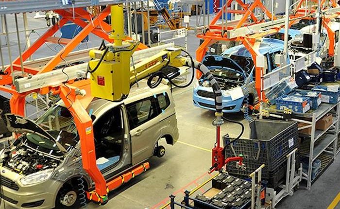 Otomotivde üretim yüzde 7, satışlar yüzde 2 düştü