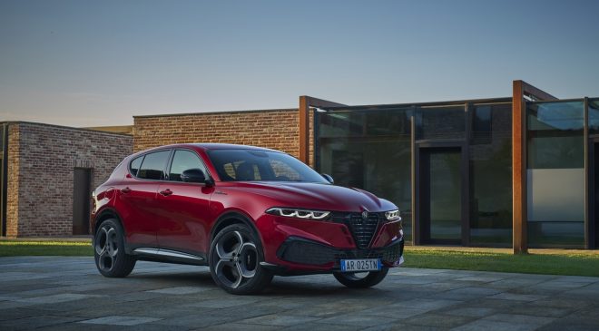 Alfa Romeo Tonale Yenilendi, Kompakt SUV’da Spor ve Lüksün Sınırları Zorlanıyor