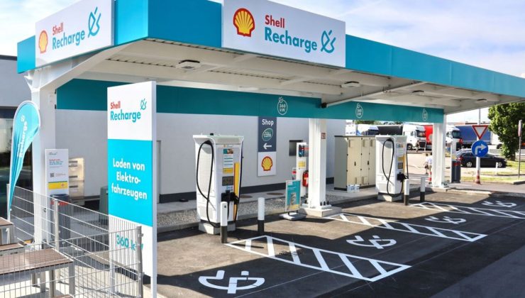 Benzinden Elektriğe Geçiş Başladı, 2030’a Kadar 100 Bin Şarj Noktası İçin Devler Cephede!