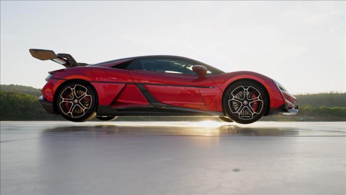 BYD’nin Teknoloji Harikaları Türkiye’ye Geliyor, U8 Yüzecek, U9 Zıplayacak!