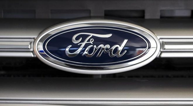 Ford 227 Bin Aracı Geri Çağırıyor, Ön Cam ve Koltuk Arızaları Sürücüleri Tehlikeye Atıyor!