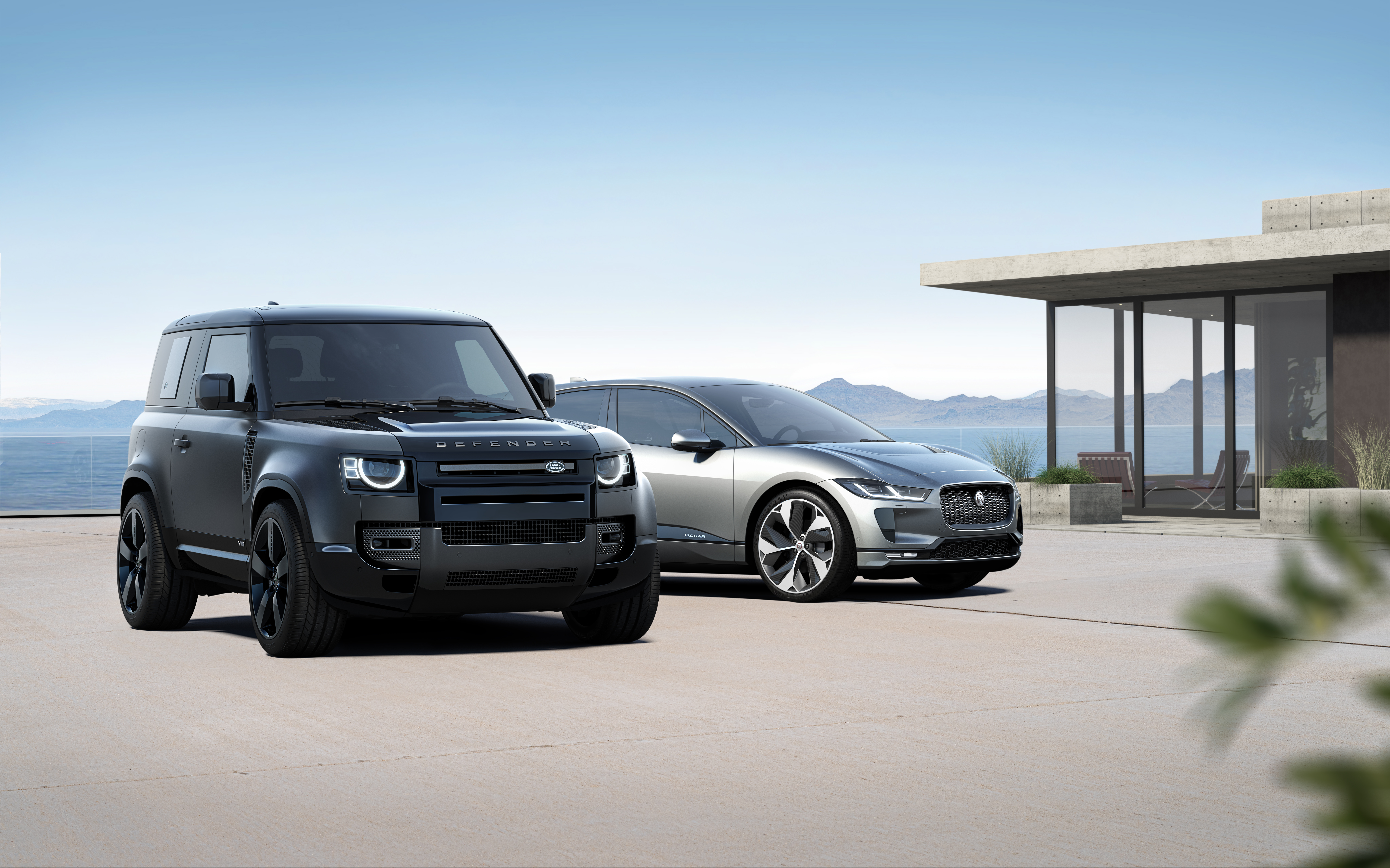 JAGUAR LAND ROVER REPORTS POSITIVE CASHFLOW AND PROFIT MARGIN IN THE FOURTH  QUARTER | JLR Media Newsroom