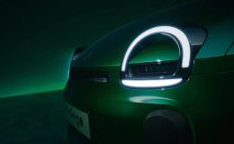 Renault’un Nostalji Bombası, Twingo E-Tech 6 Kasım’da Elektrikli Geleceğe Kapı Açıyor!