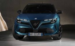 Şehirde Çevik, Yolda Güçlü, Alfa Romeo Junior Kompakt SUV Türkiye’ye Girdi!