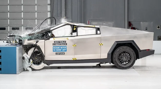 Tesla Cybertruck Satış Krizi, Elon Musk Stokları Kendisi Satın Alıyor!