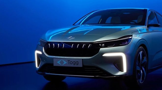 Togg T10F 28 Dakikada Şarjla Sahneye Çıktı, Tesla’yı Takipte, Güvenlikte Zirvede