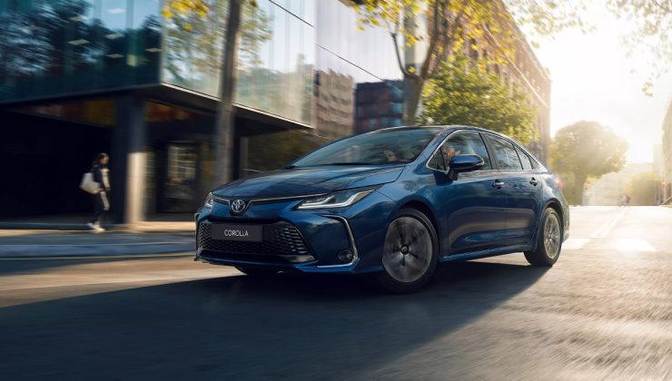 Toyota 394 Bin Aracını Geri Çağırıyor, Geri Görüş Kamerası Sürücüleri Tehlikeye Atabilir!