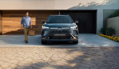 Toyota’nın Ekim Sürprizi, Corolla Cross’tan Hibrit SUV Pazarını Sarsacak Fırsat!