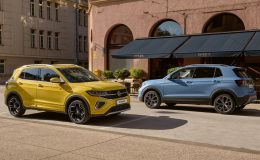 Volkswagen T-Cross’un Yeni Fiyatı Şok Etkisi Yarattı, 2 Milyon TL’ye Manuel Araç Alınır mı?