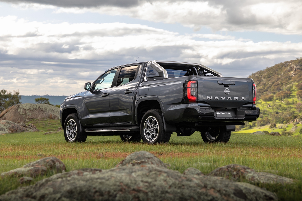 2026 Nissan Navara Resmen Sahneye Çıktı! Mitsubishi L200 Tabanlı Yeni Canavar, Segmenti Baştan Yazmaya Geliyor! 4 Otomobil Haber En Güncel Otomobil Haberleri, Test Sürüşleri ve Otomotiv Dünyasından Son Gelişmeler