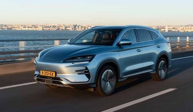 BYD ATTO 2 DM-i Avrupa’yı Sarsacak, 1020 km Hibrit Menzil ve Elektrik Sessizliğiyle Sürpriz Geliyor!