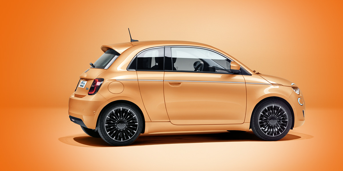 Fiat 500 Elektrikli İncelemesi - Sixt Türkiye