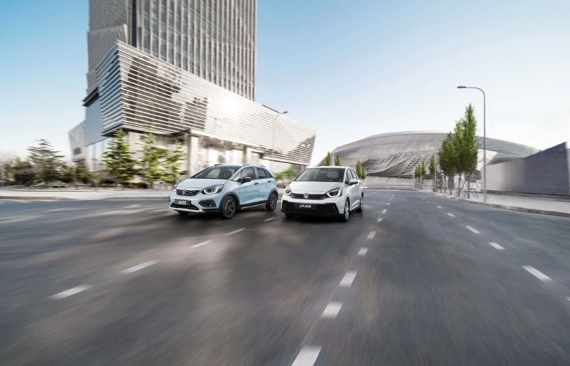 Honda Jazz’a Ne Oldu? Kasım Fiyatlarında İndirim Şoku B-Segmentte Kartları Baştan Dağıtıyor! 4 Otomobil Haber En Güncel Otomobil Haberleri, Test Sürüşleri ve Otomotiv Dünyasından Son Gelişmeler