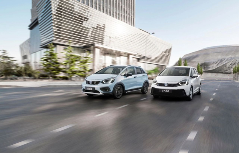Honda Jazz’a Ne Oldu? Kasım Fiyatlarında İndirim Şoku B-Segmentte Kartları Baştan Dağıtıyor! 10 Otomobil Haber En Güncel Otomobil Haberleri, Test Sürüşleri ve Otomotiv Dünyasından Son Gelişmeler