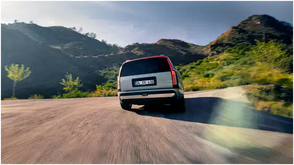 Hyundai Ioniq 9 Türkiye’ye Geliyor, 620 Km Menzil ve 24 Dakikada Şarj İle Elektrikli SUV’da Devrim! 4 Otomobil Haber En Güncel Otomobil Haberleri, Test Sürüşleri ve Otomotiv Dünyasından Son Gelişmeler