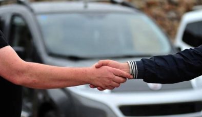 İkinci El Araçta Fiyatı Düşürmenin 5 Sırrı, Satıcının Sakladığı Fiyat Esnekliğini Ortaya Çıkarın!