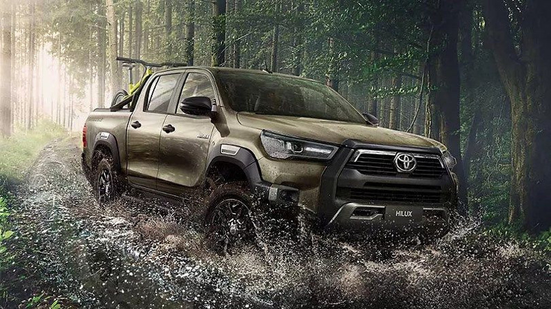 Kasım Fırtınası Toyota’dan, Hilux’un Yeni Fiyatları Arazi Tutkunlarını Şaşırtacak! 9 Otomobil Haber En Güncel Otomobil Haberleri, Test Sürüşleri ve Otomotiv Dünyasından Son Gelişmeler