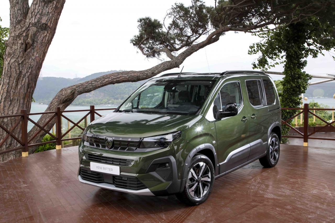 PEUGEOT Kasım Atağı! 0 Faizli Araç Fırsatlarıyla Sektörü Sarsıyor, Bu Kampanyayı Kaçıran Pişman Olur! 4 Otomobil Haber En Güncel Otomobil Haberleri, Test Sürüşleri ve Otomotiv Dünyasından Son Gelişmeler