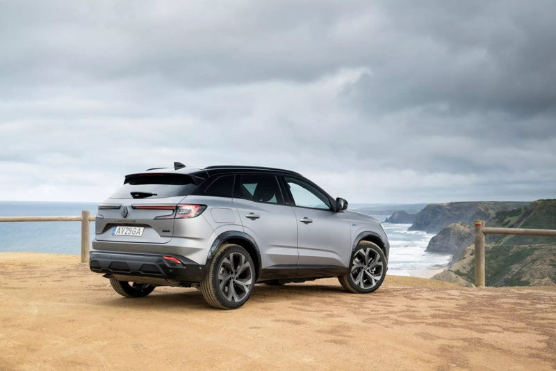 Renault Austral Bu Fiyata Nasıl Satılıyor? C-SUV Segmentini Altüst Eden İndirimin Perde Arkası! 5 Otomobil Haber En Güncel Otomobil Haberleri, Test Sürüşleri ve Otomotiv Dünyasından Son Gelişmeler