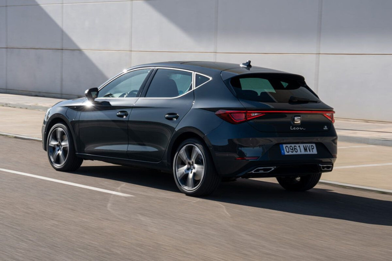 Seat Leon 2025’te Şok Fiyat İndirimi! Hibrit Versiyonuyla C Segmentinde Rakipsiz! 3 Otomobil Haberleri Otomobil Haberleri