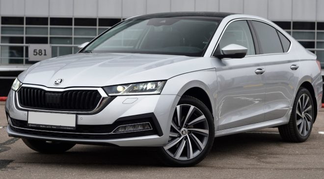 Skoda Octavia Kasım Fırsatı, Fiyatlar Dibe Vurdu, Bayilerde Şok İndirim Başladı!