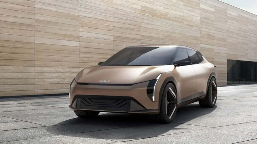 Kia EV4, klasikle moderni kompakt bir sedanla buluşturacak