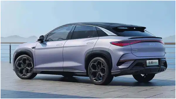 Tesla’yı Unutturacak Elektrikli Canavar! 20 Dakikada Şarj, 500 KM Menzil, Fiyatı İse Sizi Şok Edecek 9 Otomobil Haber En Güncel Otomobil Haberleri, Test Sürüşleri ve Otomotiv Dünyasından Son Gelişmeler