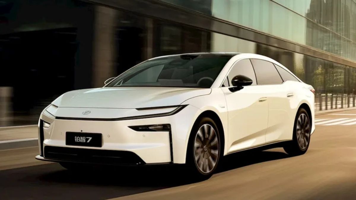 Toyota bZ7 Debuts in China: A Bold EV With Huawei's Smart Tech