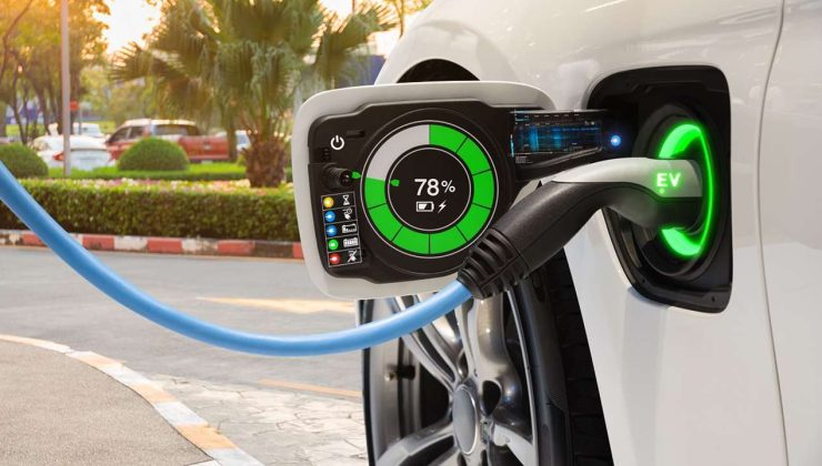 Türkiye’de Elektrikli Araçlar Patladı, Şarj Altyapısı ve Yeşil Enerji Kullanımı Rekor Kırıyor!