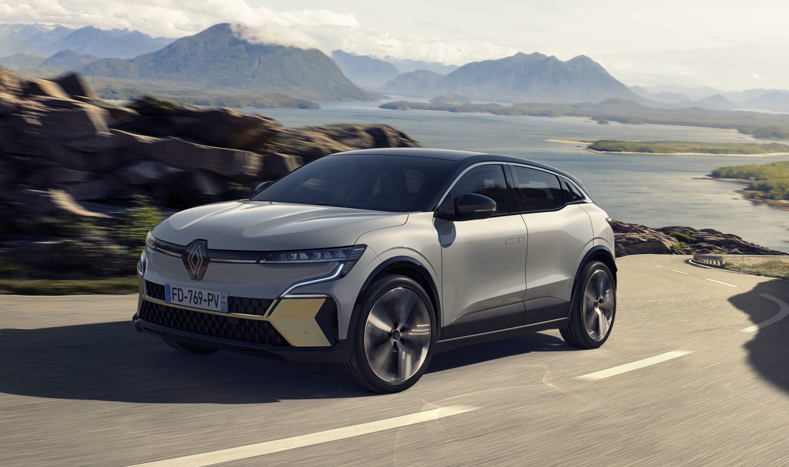 🔋Renault Megane E-Tech EV60 Özellikler, Fiyat ve Karşılaştırmalar -  Dolubatarya