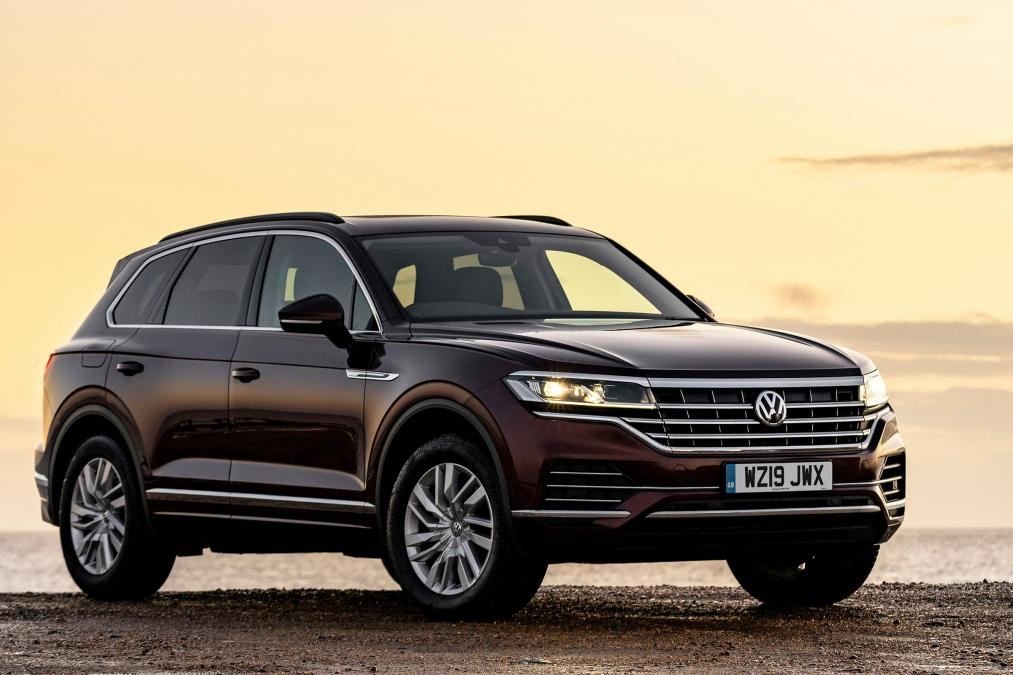 Volkswagen, Olası Yangın Riskine Karşı Touareg’leri Servise Çağırdı 4 Volkswagen Touareg yeni bir V6 benzinli motorla üretildi - KOHA.net