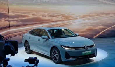 Volkswagen Passat ePro’nun Hibrit Sırrı Ortaya Çıkıyor, 250 HP ile Elektrikli Dünyaya Gizlice Adım Atıyor!