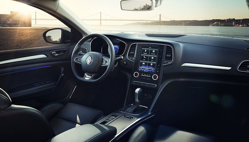 Egea Fiyatına Renault Şoku, Bayilerde Sessizce İnen Megane Sedan, 2025 Stoklarını Eritmeye Başladı! 8 Otomobil Haber En Güncel Otomobil Haberleri, Test Sürüşleri ve Otomotiv Dünyasından Son Gelişmeler