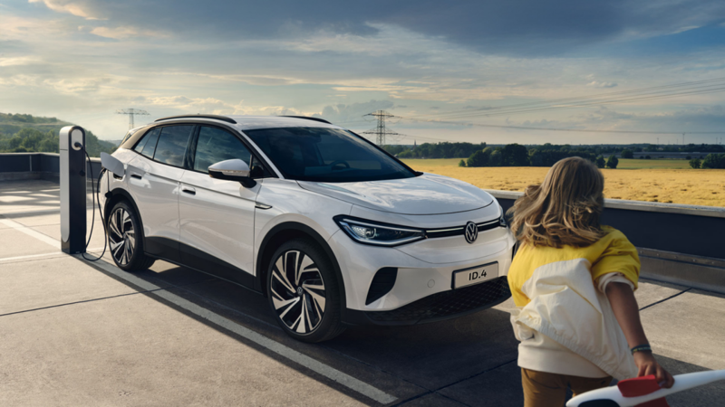 Elektrikli Otomobiller Vergiyle Mi Durdurulacak? İngiltere’den Gelen Hamle Türkiye’yi Neden Yakından İlgilendiriyor 4 Otomobil Haber En Güncel Otomobil Haberleri, Test Sürüşleri ve Otomotiv Dünyasından Son Gelişmeler