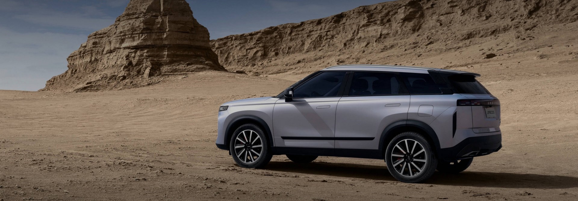 Ne Alman Ne Japon, İsmi Bile Merak Uyandıran Bu Yeni SUV, Türkiye’ye Girdiği Anda Ezberi Bozmaya Başladı! 5 Jaecoo Jaecoo 7 Tasarım, Donanım Özellikleri ve Fiyat Listesi | Çetaş