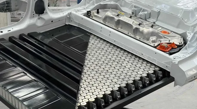 Tesla’da Çin Üretimi LG Hücrelerde Gizli Kapasite Kaybı mı Var? Türkiye’de Binlerce Aracı Etkileyebilecek Sızıntının Perde Arkası!